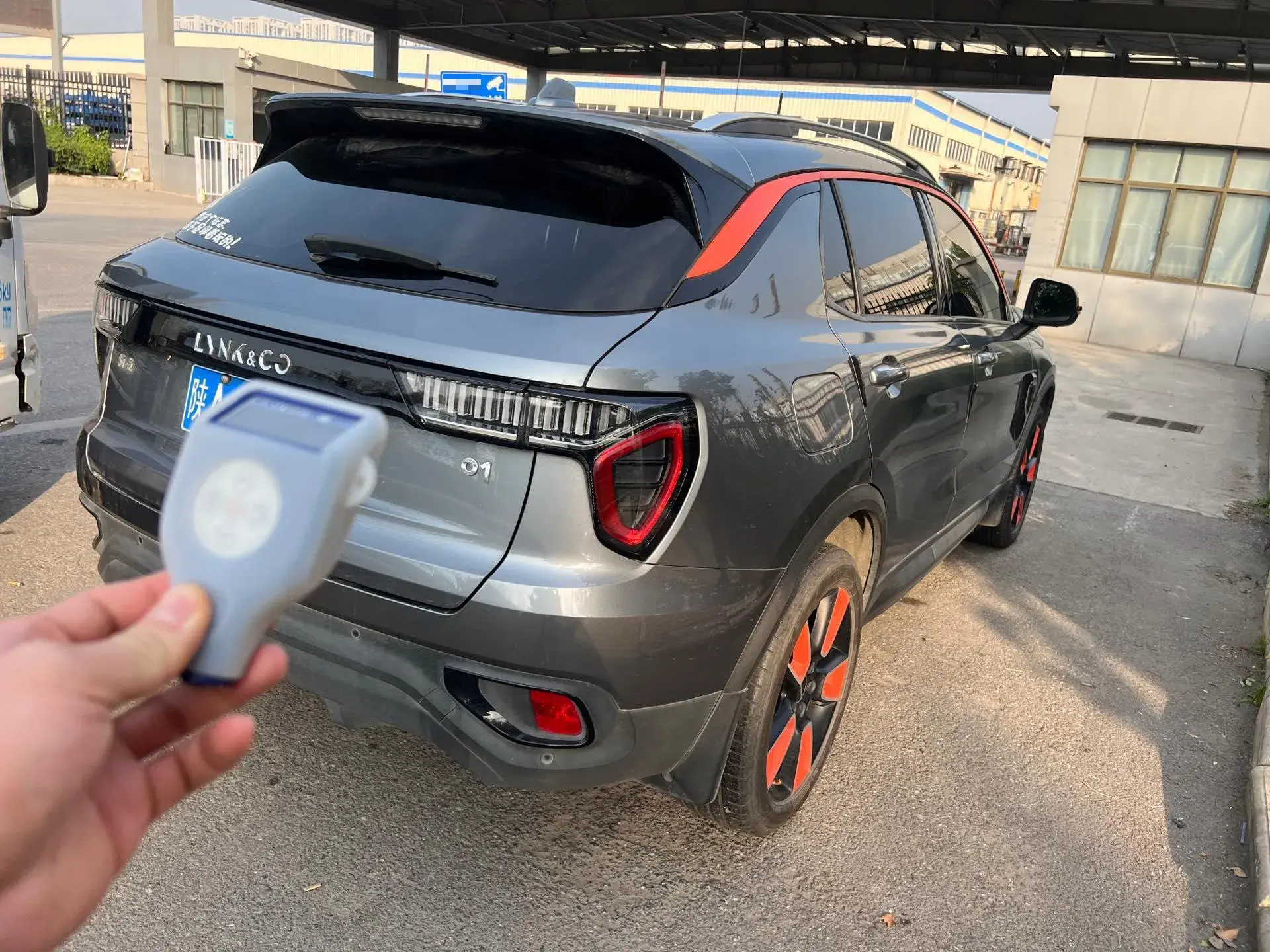 2019 LYNK&CO 01 thumbnail 3
