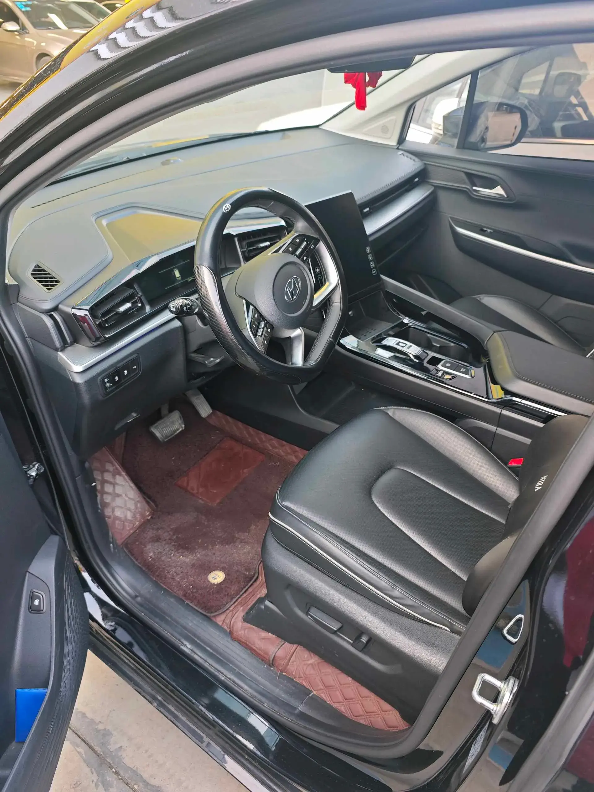 2024 HYUNDAI CUSTO thumbnail 2