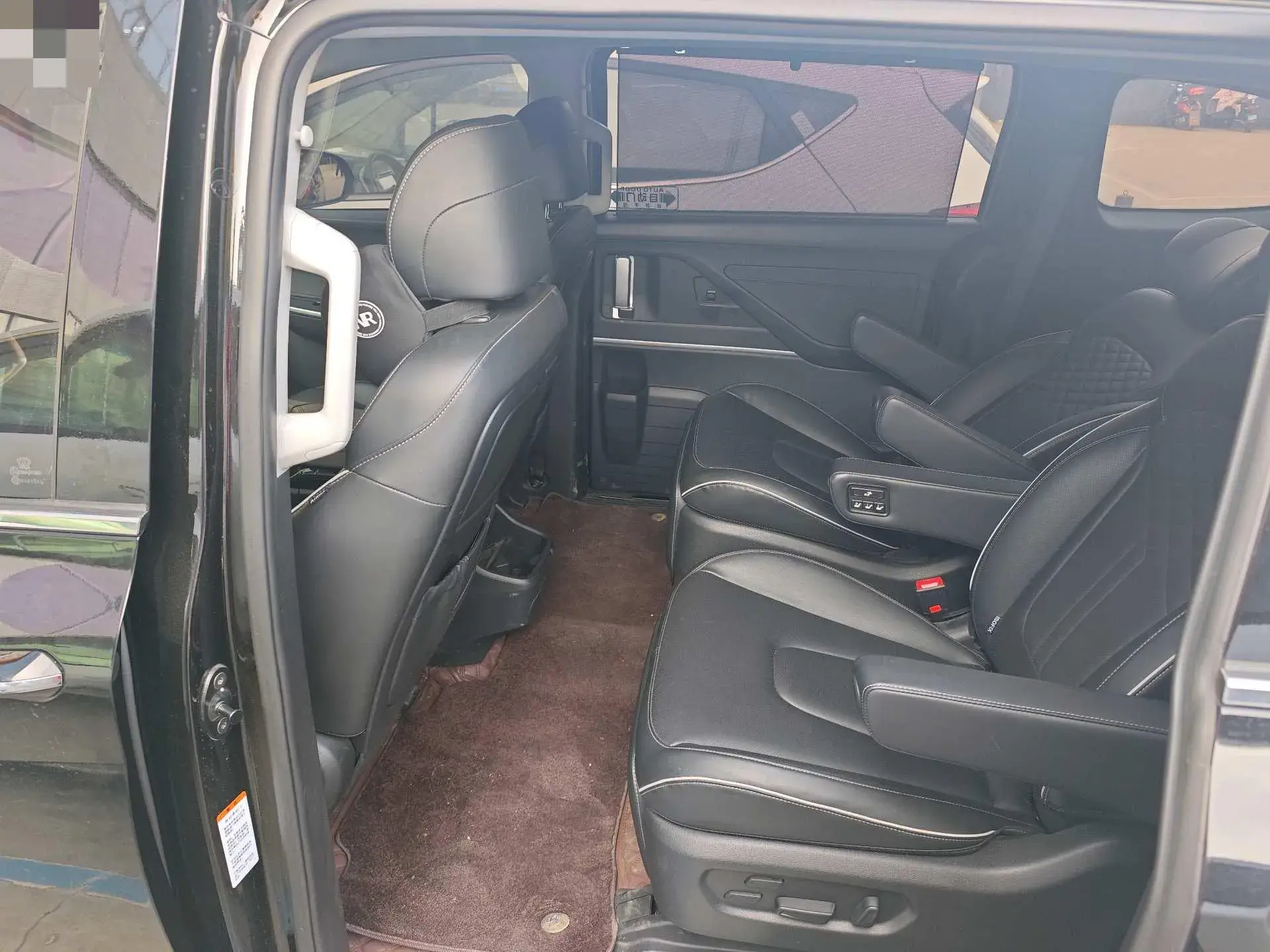 2024 HYUNDAI CUSTO thumbnail 3