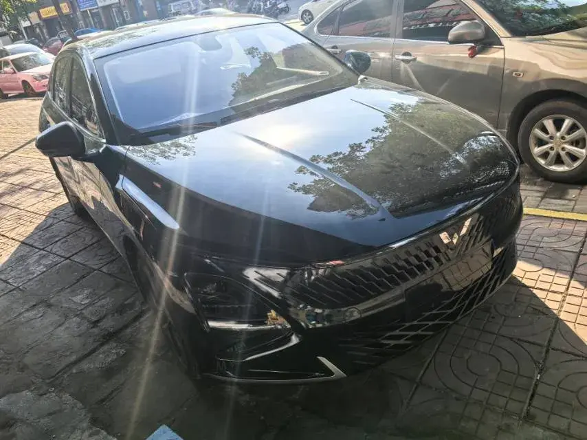 2023 WULING XINGGUANG thumbnail 3