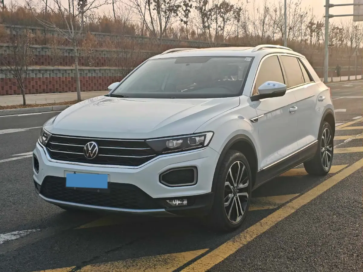2021 Volkswagen T-Roc 1.4T 150HP L4 7DCT