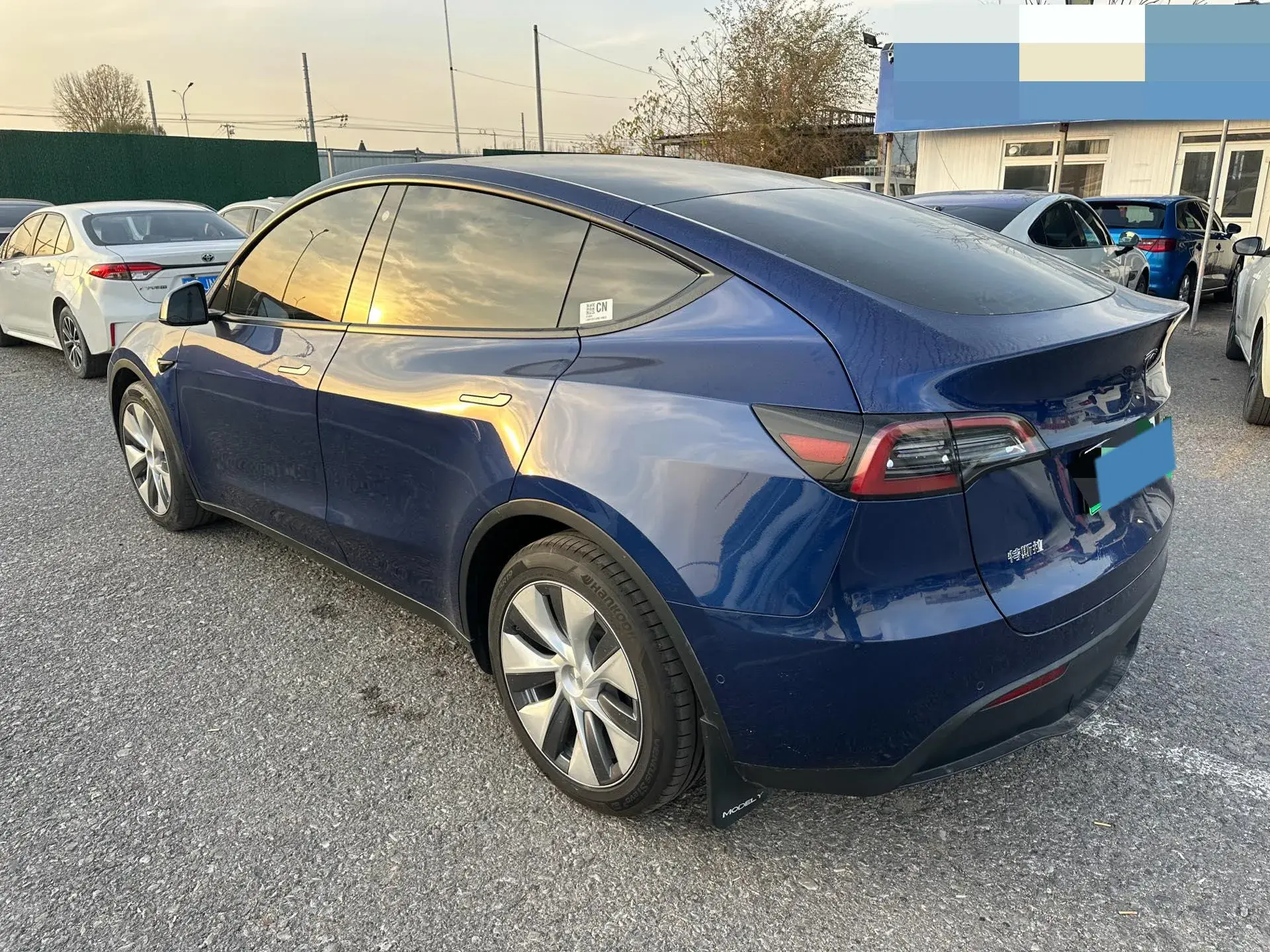 2021 TESLA MODEL thumbnail 4