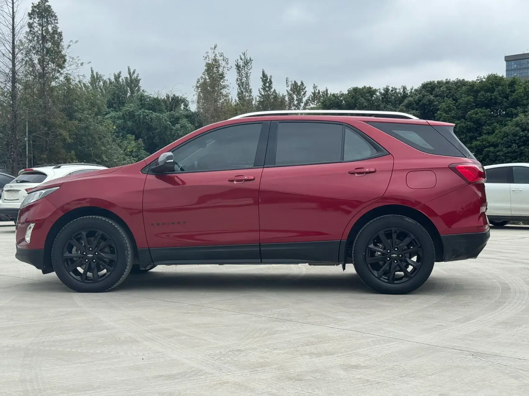 2018 CHEVROLET EQUINOX thumbnail 4