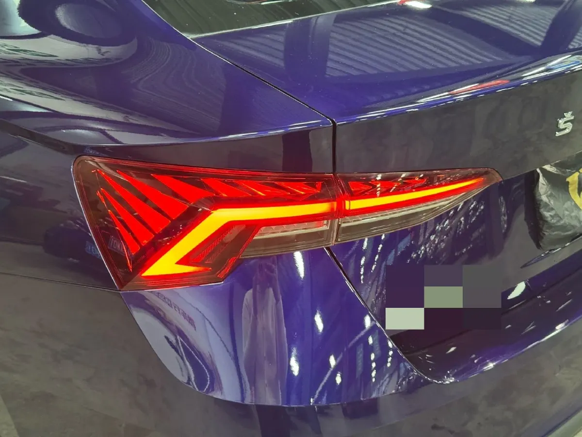 2021 Skoda Octavia 1.4T 150HP L4 7DCT,autocango,china used car exporter,china ev exporter,chinese used car exporter,chinese used ev exporter