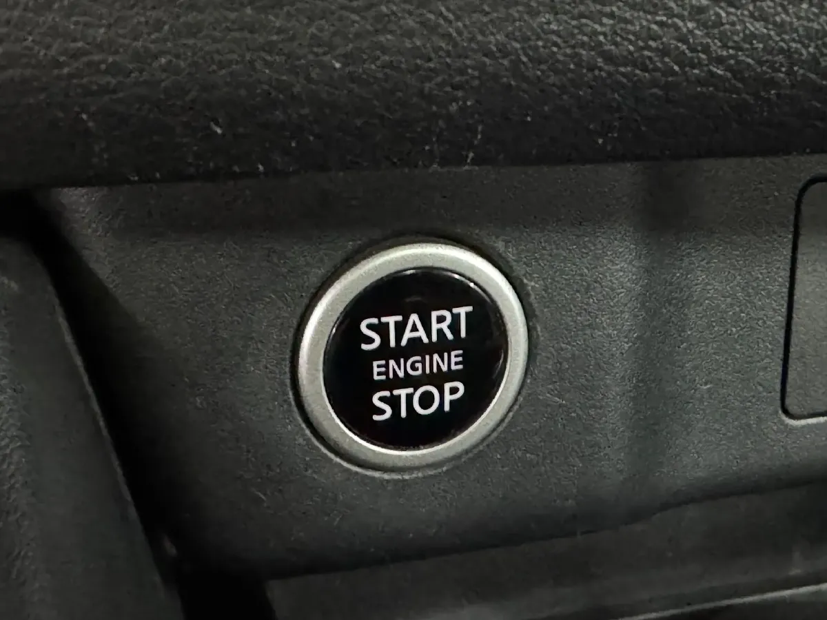 2021 Nissan X-Trail 1.5T 204HP L3 CVT,autocango,china used car exporter,china ev exporter,chinese used car exporter,chinese used ev exporter