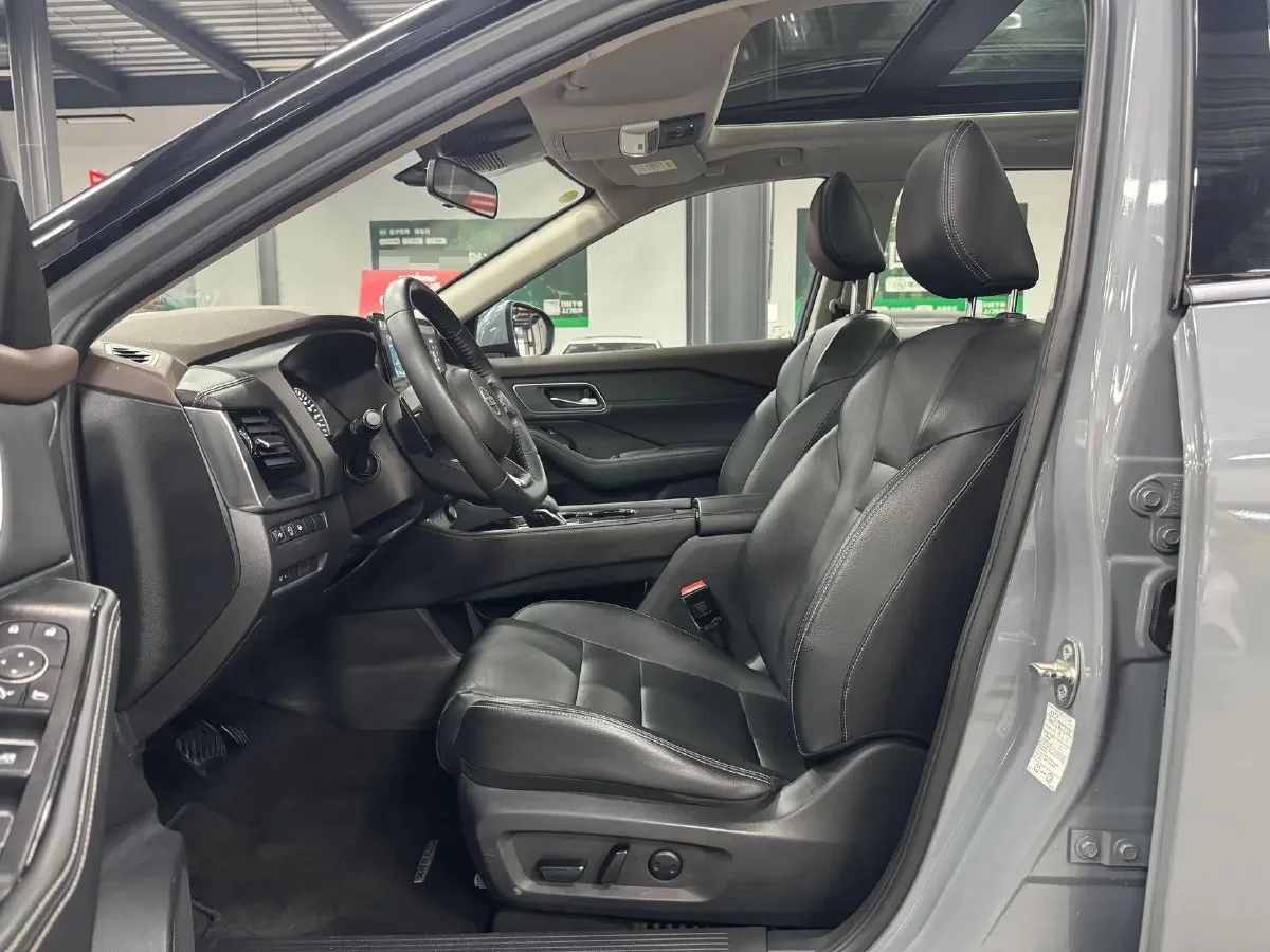 2021 Nissan X-Trail 1.5T 204HP L3 CVT,autocango,china used car exporter,china ev exporter,chinese used car exporter,chinese used ev exporter