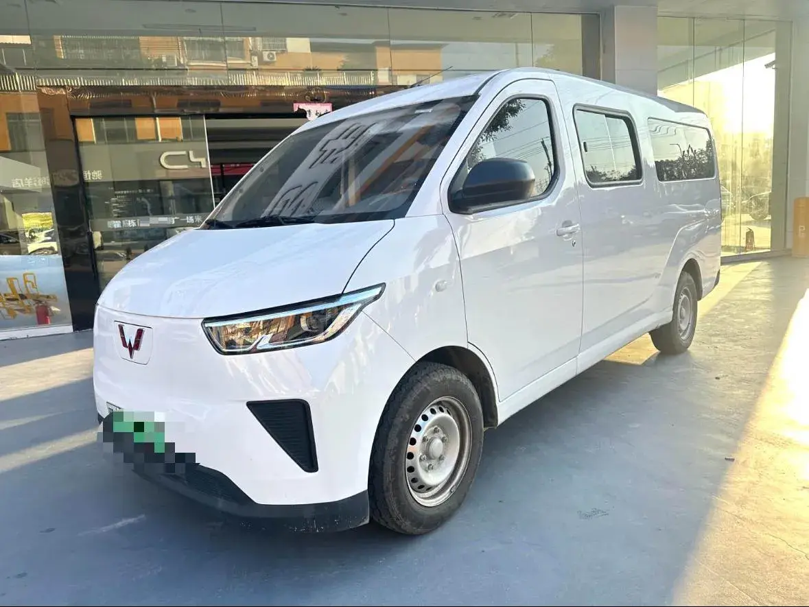 2024 WuLing YangGuang BEV 41.9KWH