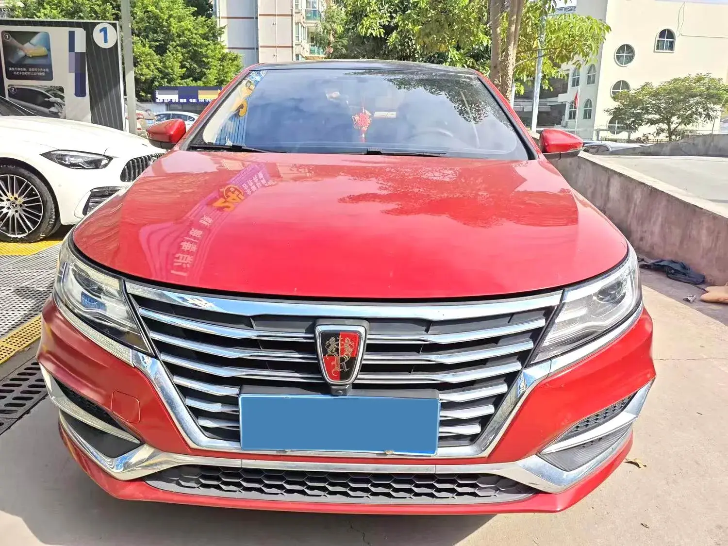 2019 ROEWE I6 thumbnail 2