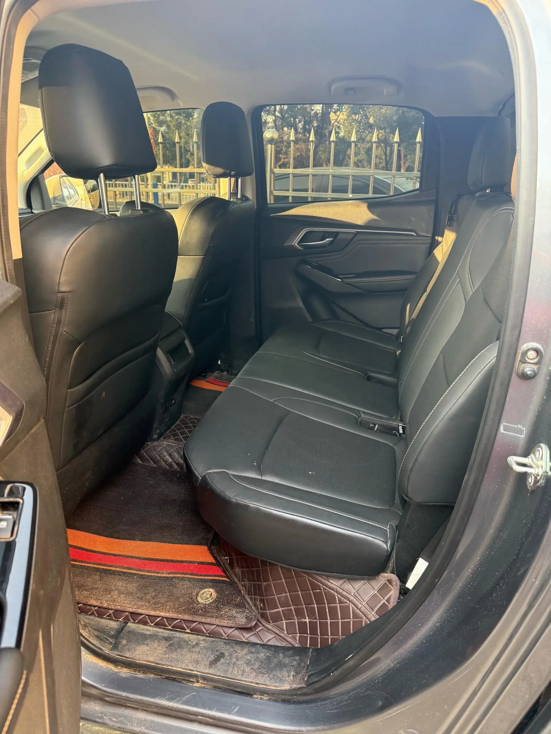 2023 ISUZU LINGTUO thumbnail 4