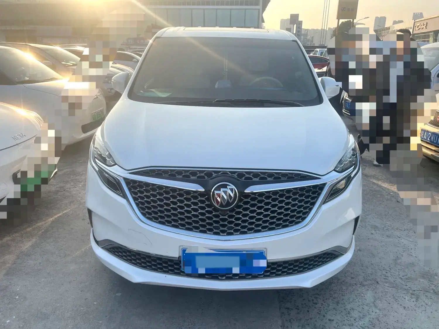 2021 BUICK GL8 thumbnail 3