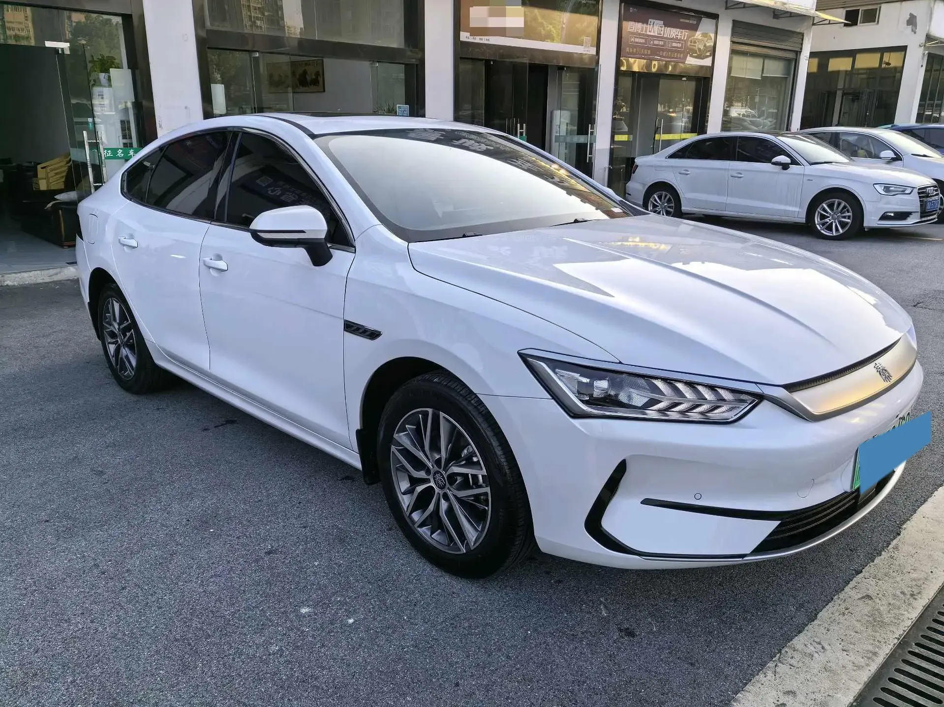 2024 BYD QIN thumbnail 2