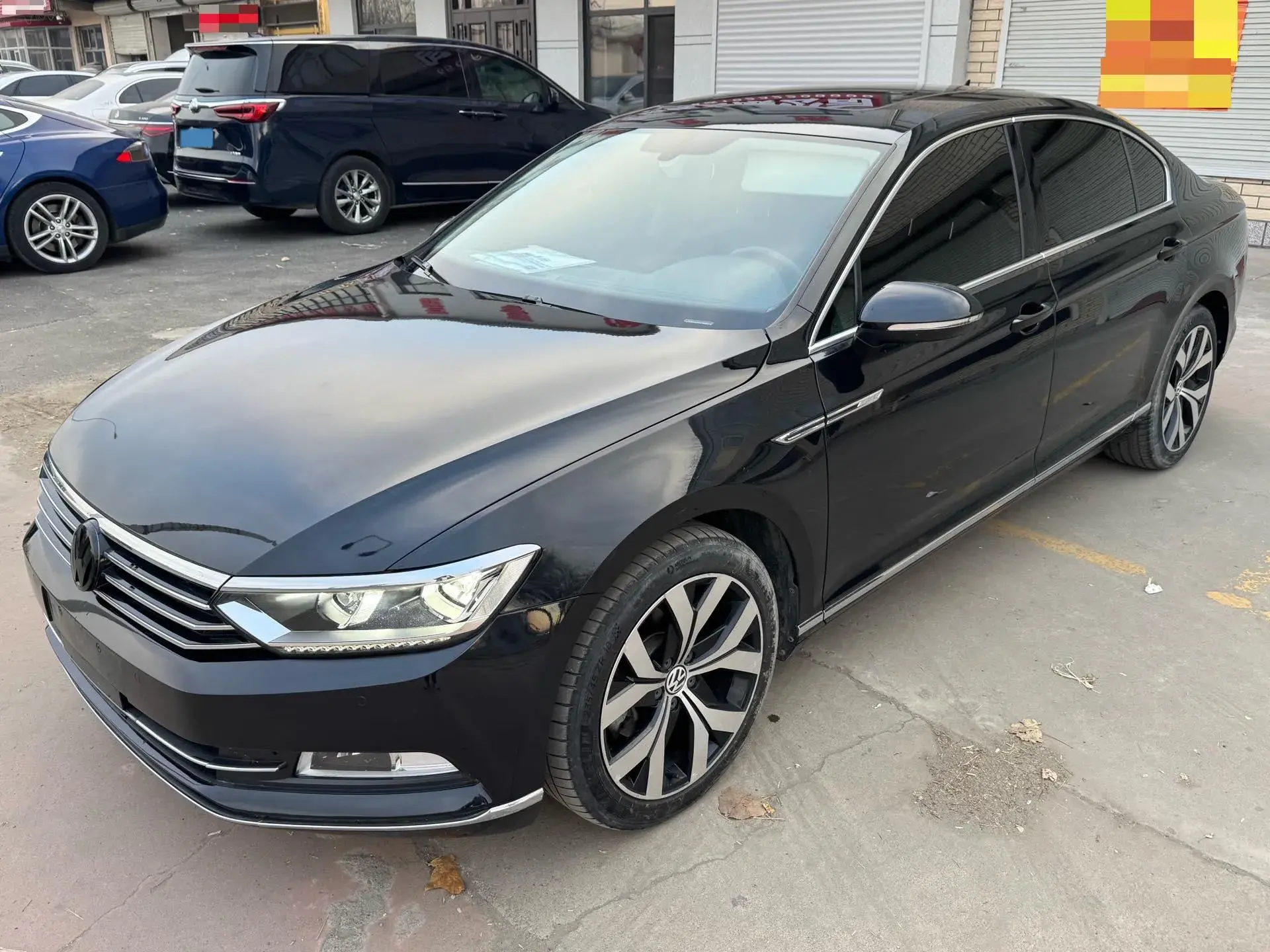 2020 VOLKSWAGEN MAGOTAN view 1