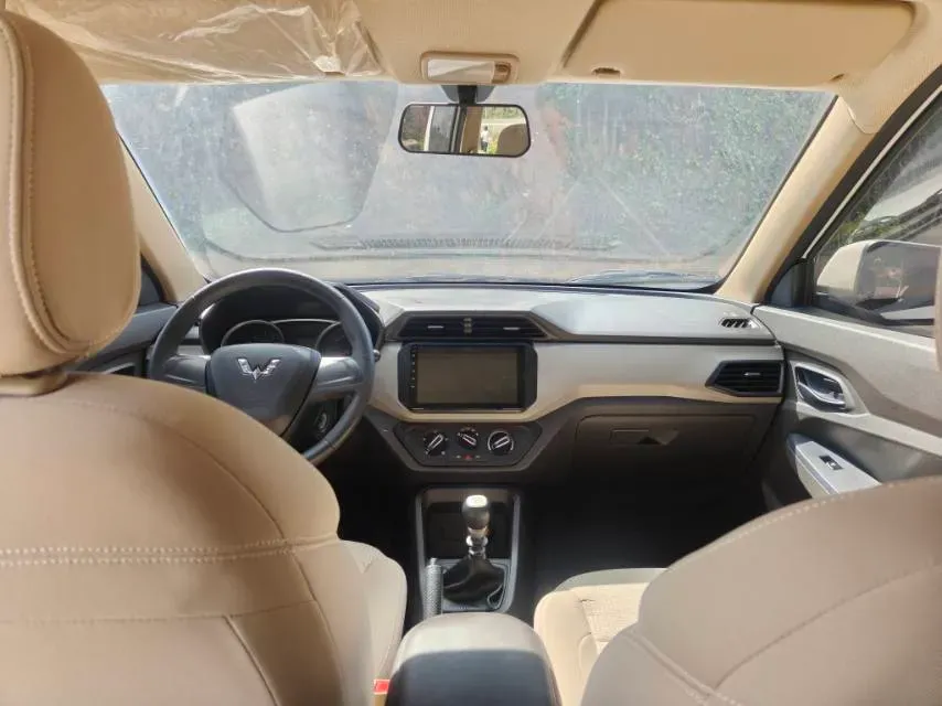 2019 WuLing HongGuang Plus 1.5T 147HP L4 6MT,autocango,china used car exporter,china ev exporter,chinese used car exporter,chinese used ev exporter