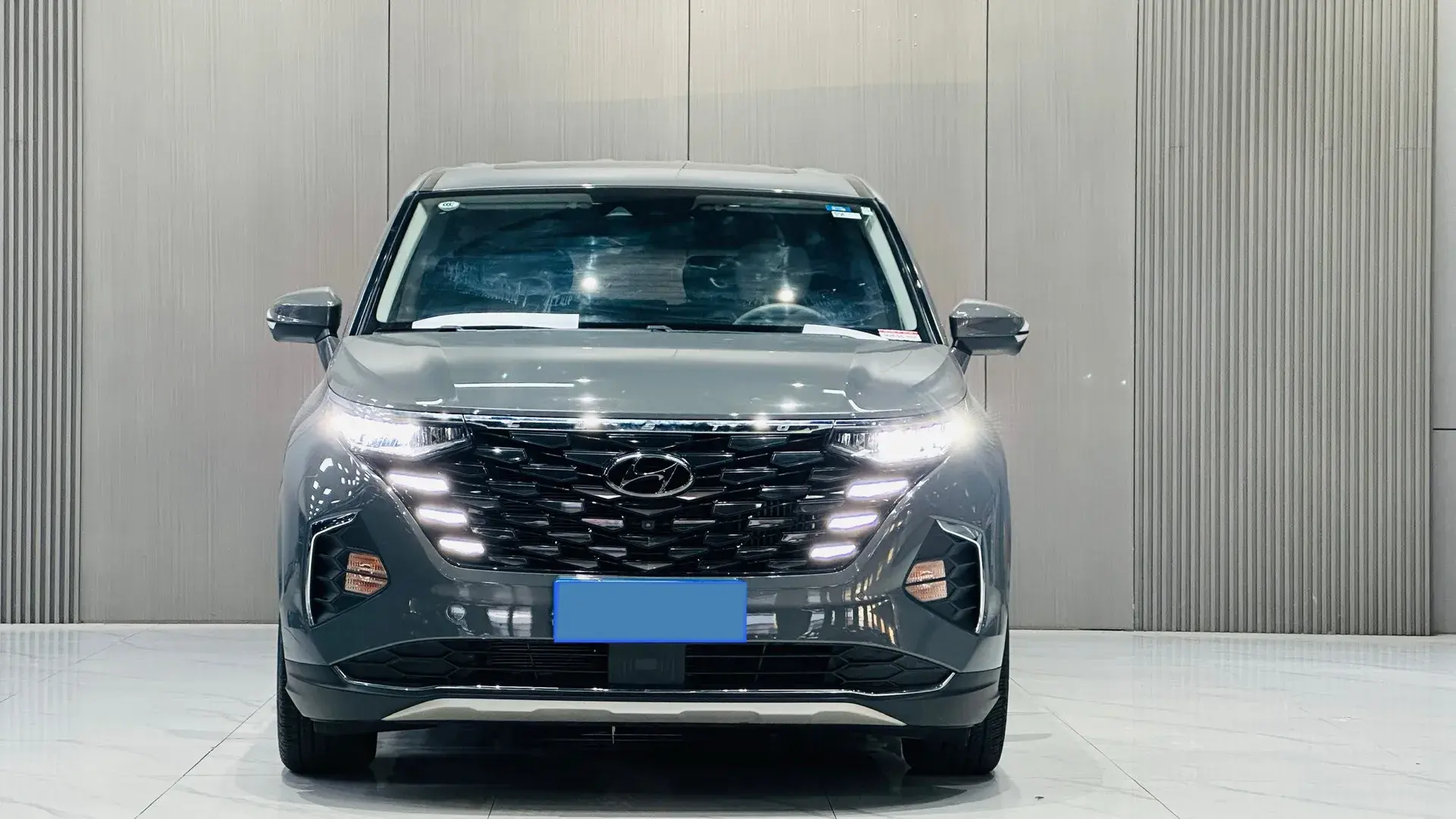 2021 HYUNDAI CUSTO thumbnail 2