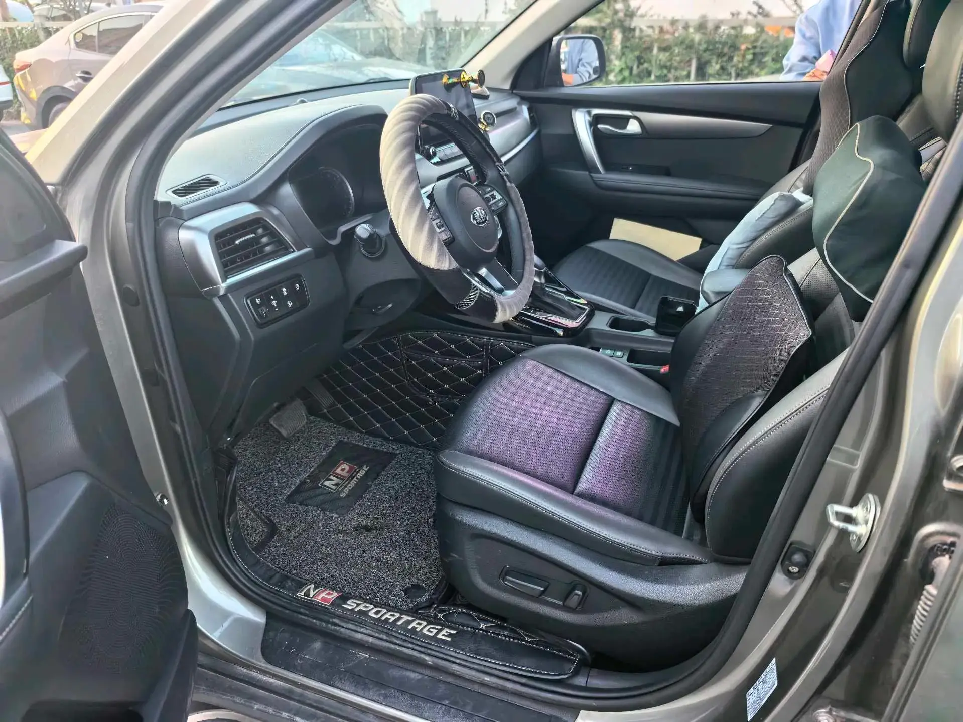 2018 KIA SPORTAGE thumbnail 2