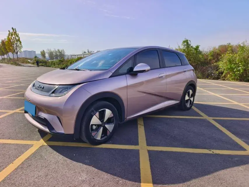 2023 BYD YUAN view 1