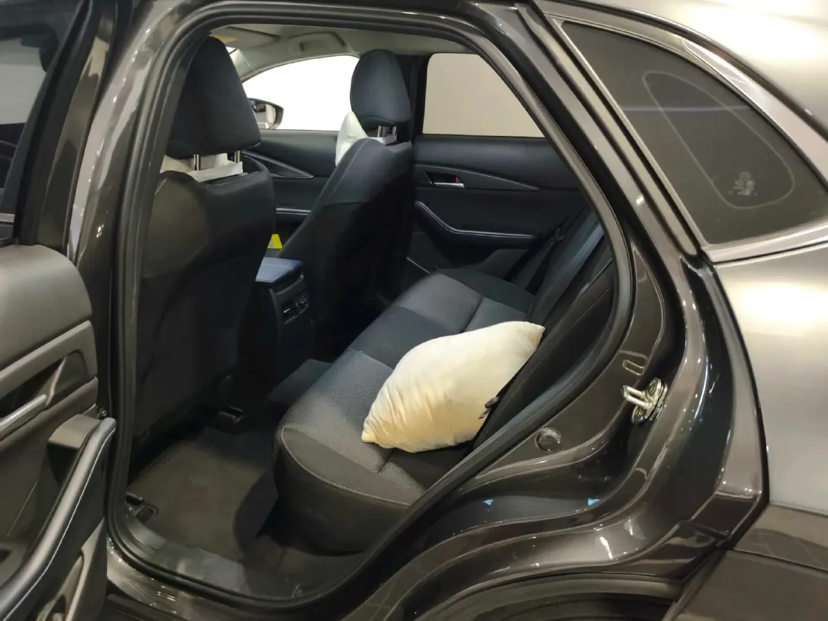 2024 Mazda CX-30 2.0L 158HP L4 6MT,autocango,china used car exporter,china ev exporter,chinese used car exporter,chinese used ev exporter