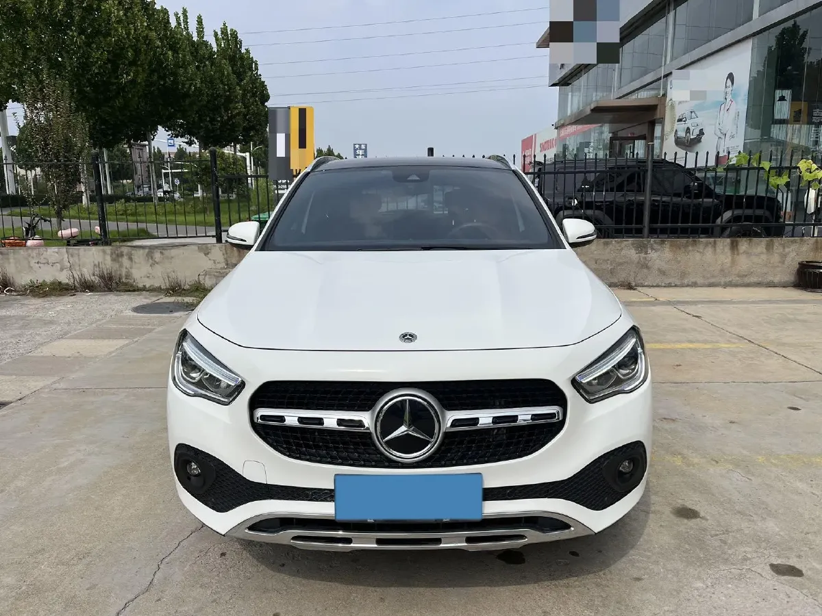 2023 Mercedes-Benz GLA Class 1.3T 163HP L4 7DCT,autocango,china used car exporter,china ev exporter,chinese used car exporter,chinese used ev exporter