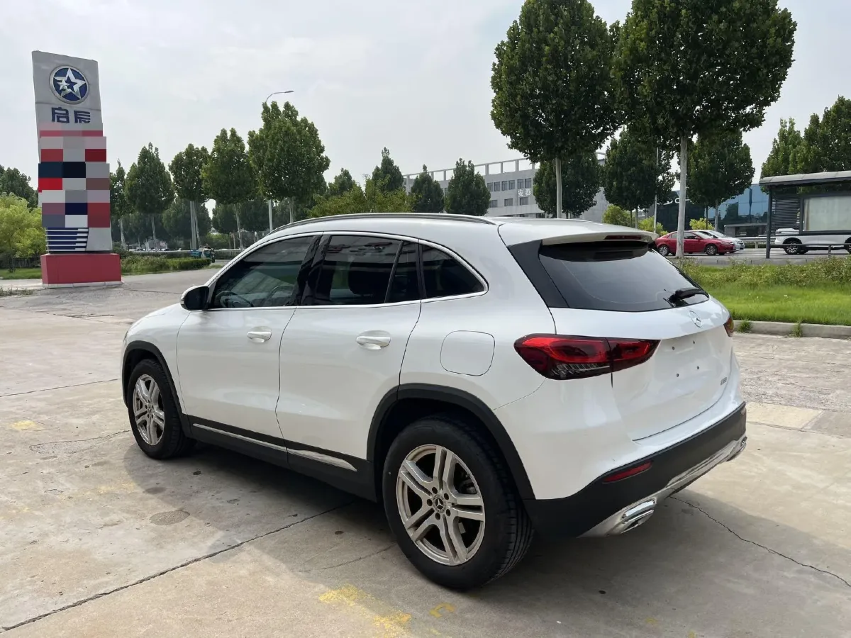 2023 Mercedes-Benz GLA Class 1.3T 163HP L4 7DCT,autocango,china used car exporter,china ev exporter,chinese used car exporter,chinese used ev exporter