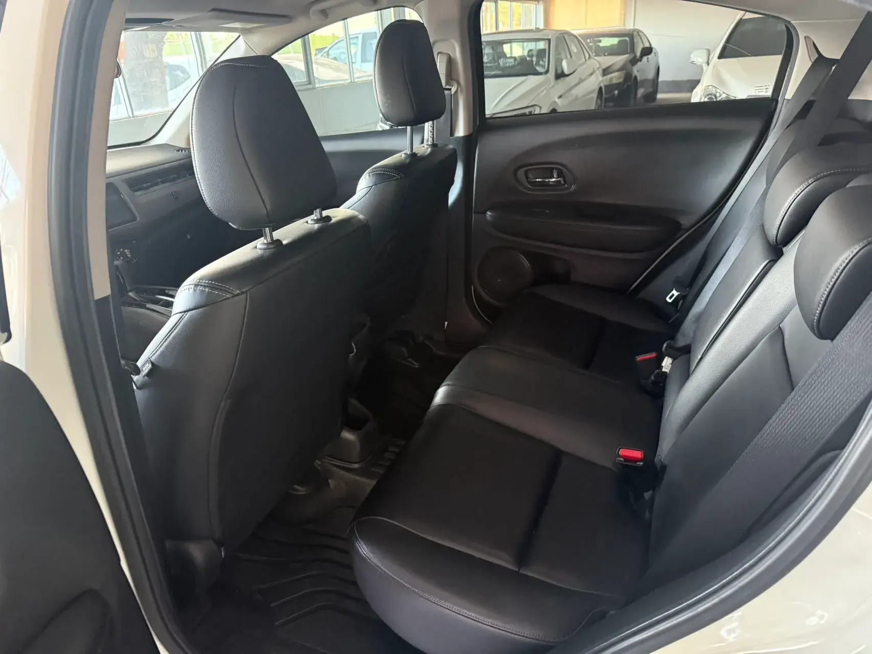 2020 HONDA VEZEL thumbnail 3