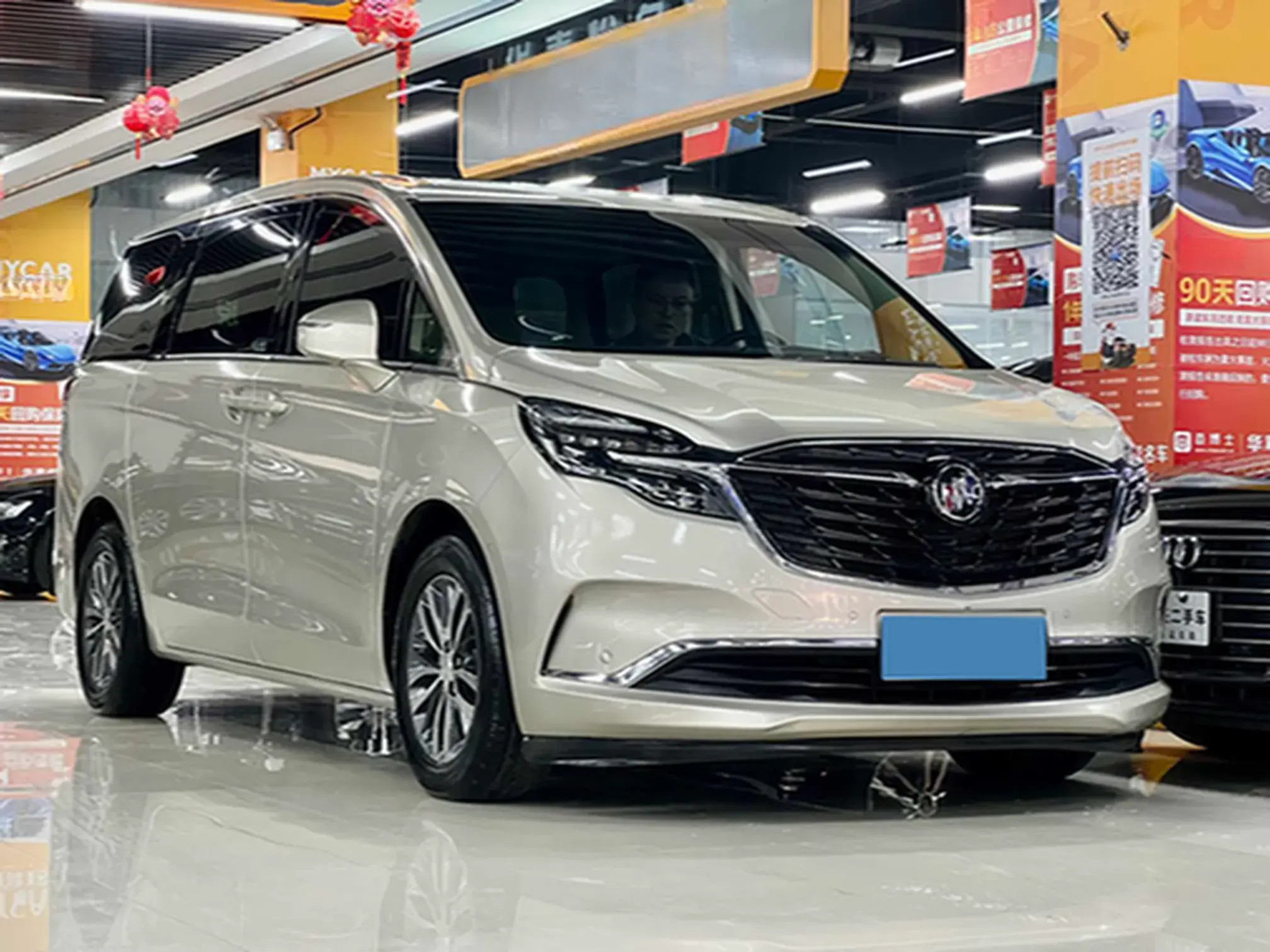 2022 BUICK GL8 thumbnail 3