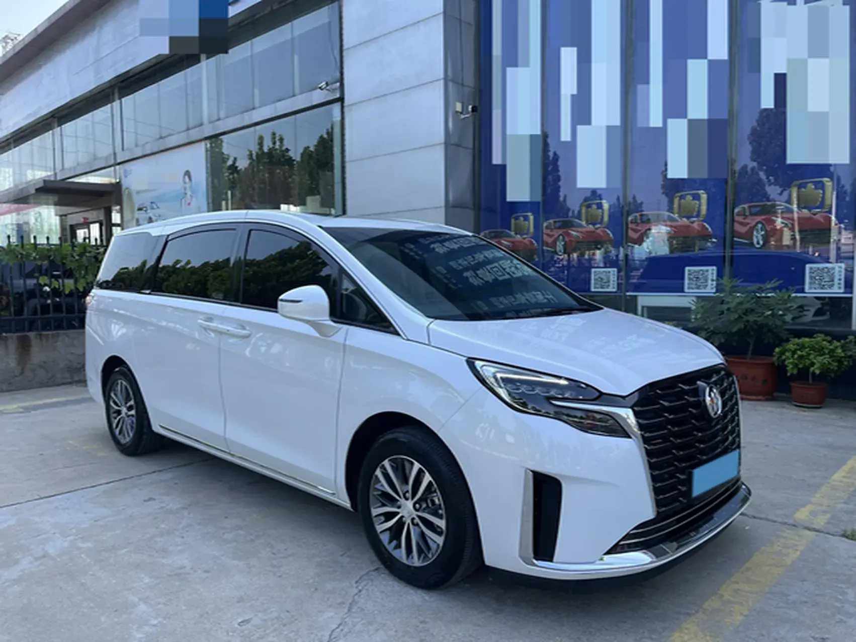 2023 BUICK GL8 thumbnail 3