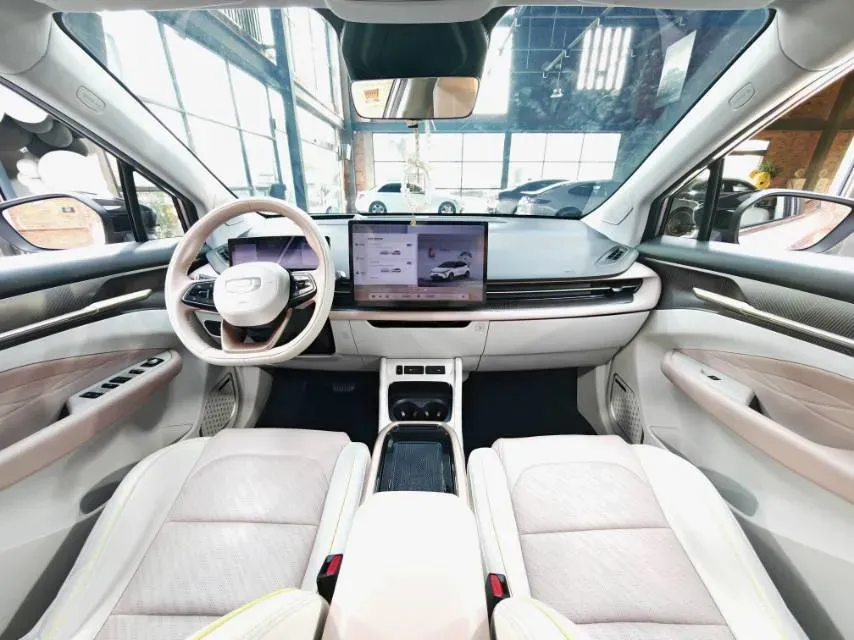 2022 Geometry M6 BEV 70KWH,autocango,china used car exporter,china ev exporter,chinese used car exporter,chinese used ev exporter