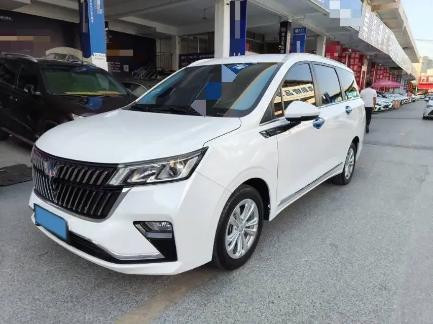 2022 WuLing JiaChen 1.5T 147HP L4 CVT