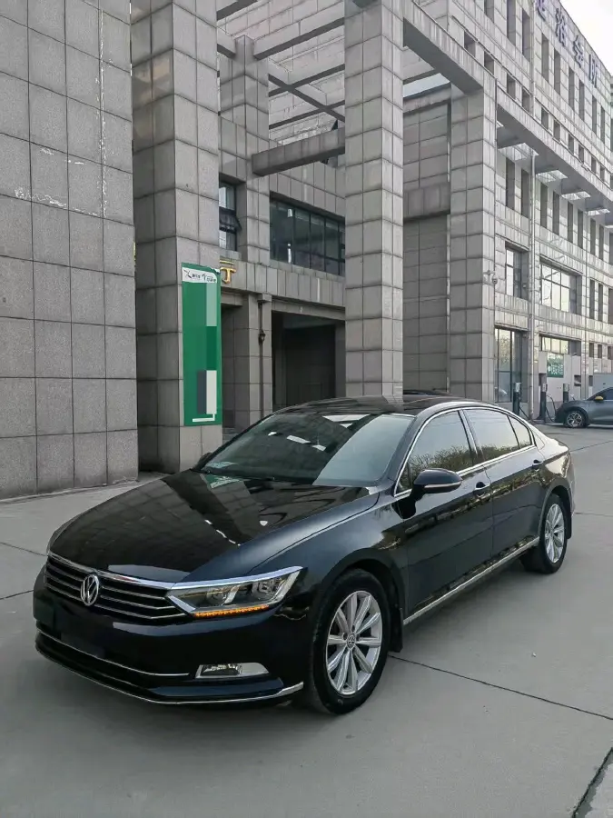 2019 Volkswagen Magotan 2.0T 186HP L4 7DCT