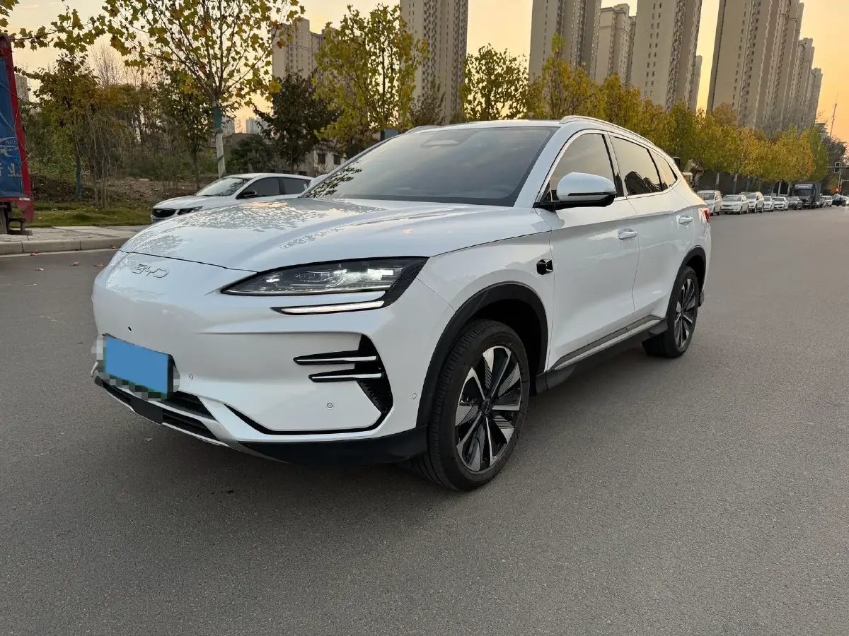 2025 BYD Song Plus BEV 71.8KWH