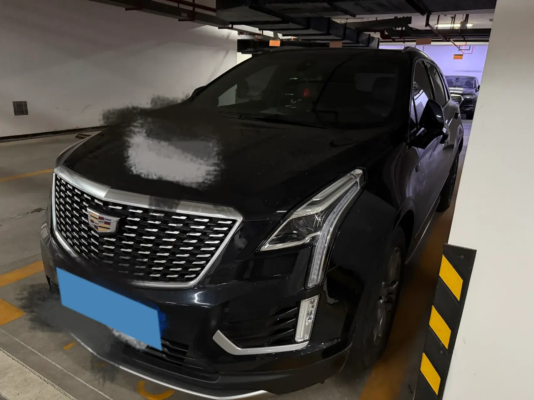 2020 CADILLAC XT5 view 1