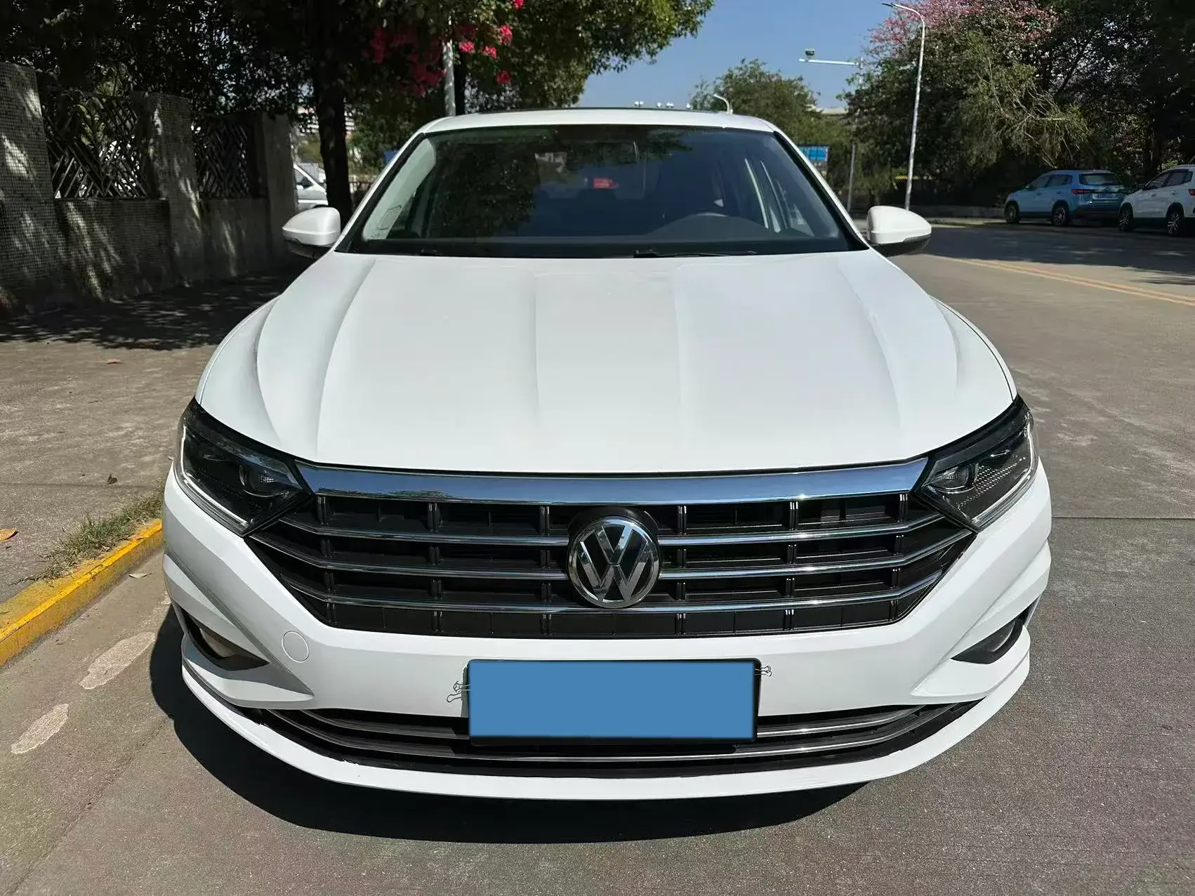 2021 VOLKSWAGEN SAGITAR thumbnail 2