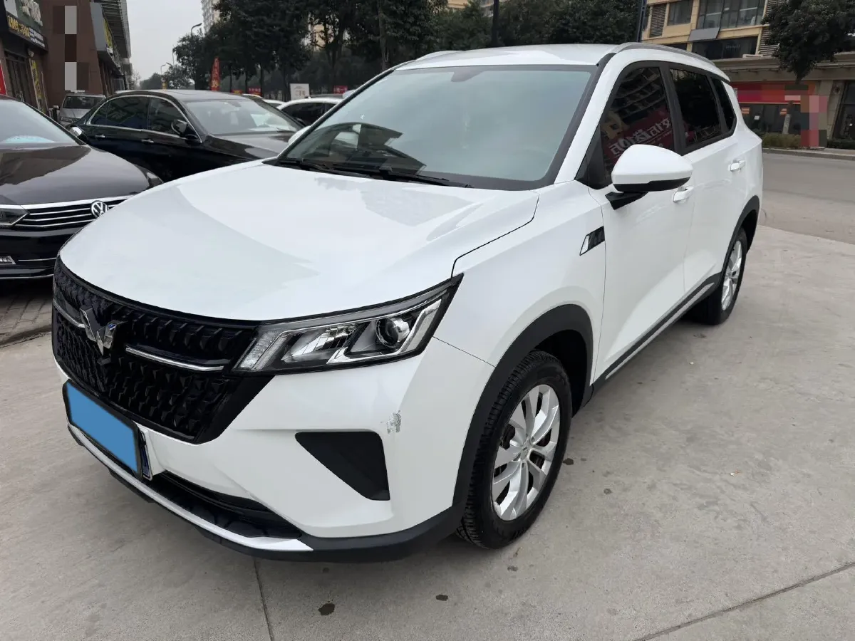 2021 WuLing XingChen 1.5T 147HP L4 6MT,autocango,china used car exporter,china ev exporter,chinese used car exporter,chinese used ev exporter