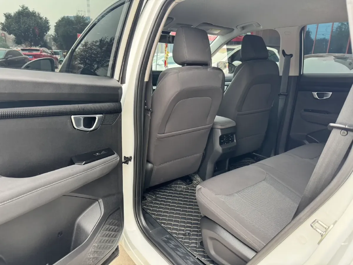 2021 WuLing XingChen 1.5T 147HP L4 6MT,autocango,china used car exporter,china ev exporter,chinese used car exporter,chinese used ev exporter