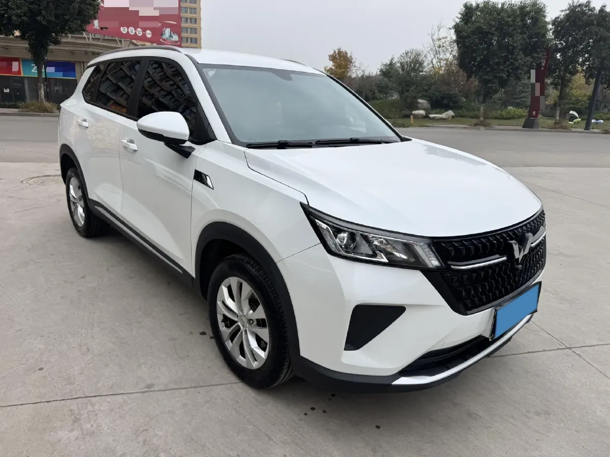 2021 WuLing XingChen 1.5T 147HP L4 6MT,autocango,china used car exporter,china ev exporter,chinese used car exporter,chinese used ev exporter