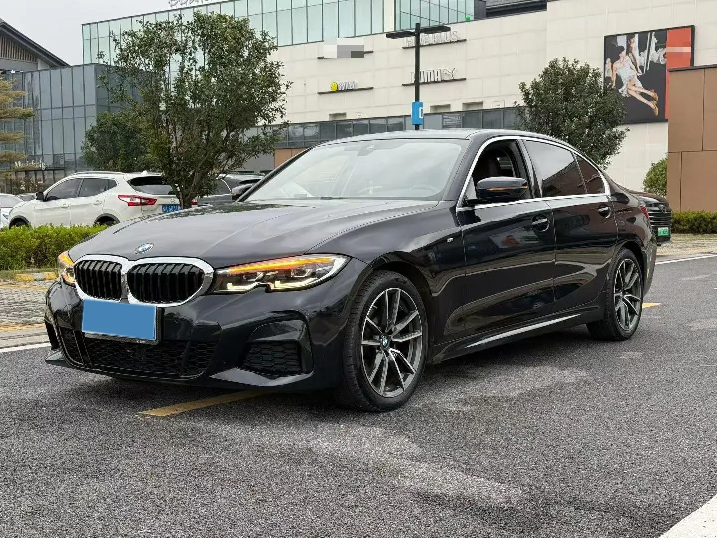 2020 BMW 3 view 1