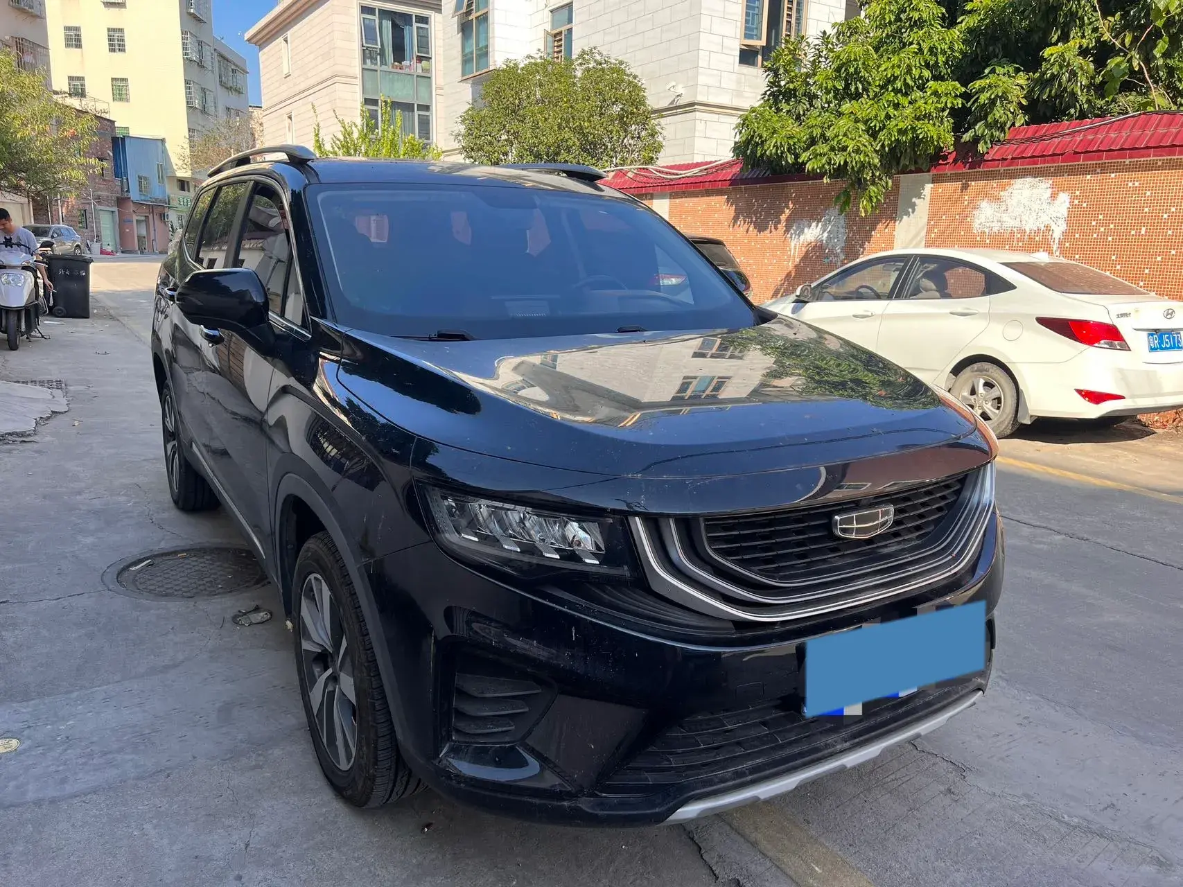 2020 GEELY OKAVANGO thumbnail 3