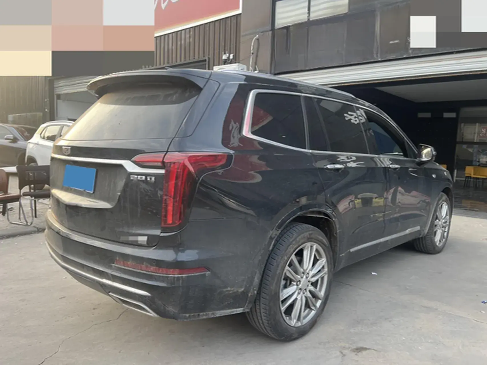 2021 CADILLAC XT6 thumbnail 4