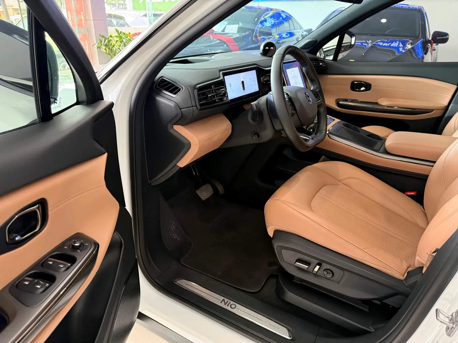 2020 NIO ES6 thumbnail 4