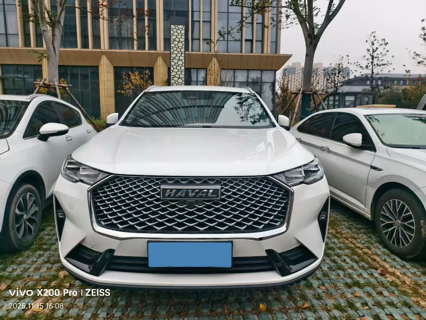 2021 HAVAL H6 thumbnail 2