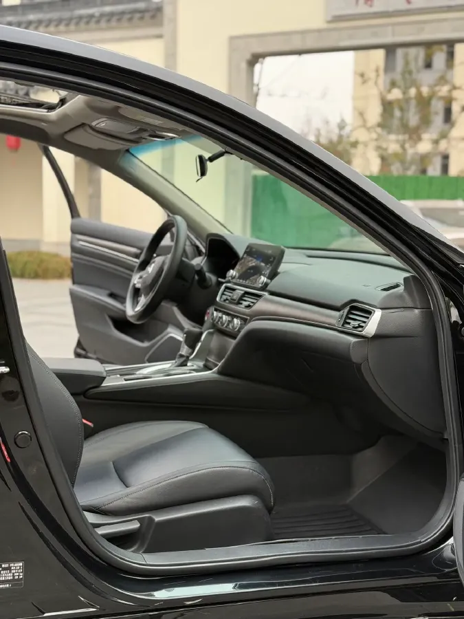 2018 Honda Accord 1.5T 177HP L4 CVT,autocango,china used car exporter,china ev exporter,chinese used car exporter,chinese used ev exporter