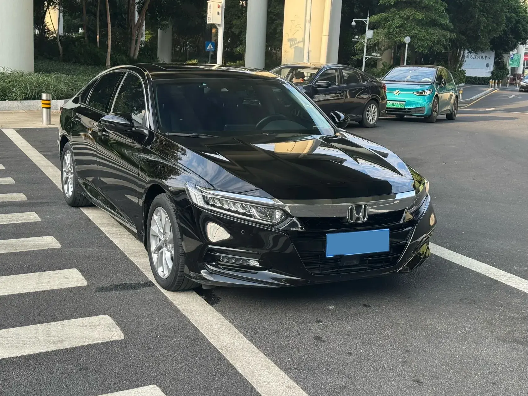 2021 HONDA ACCORD thumbnail 3