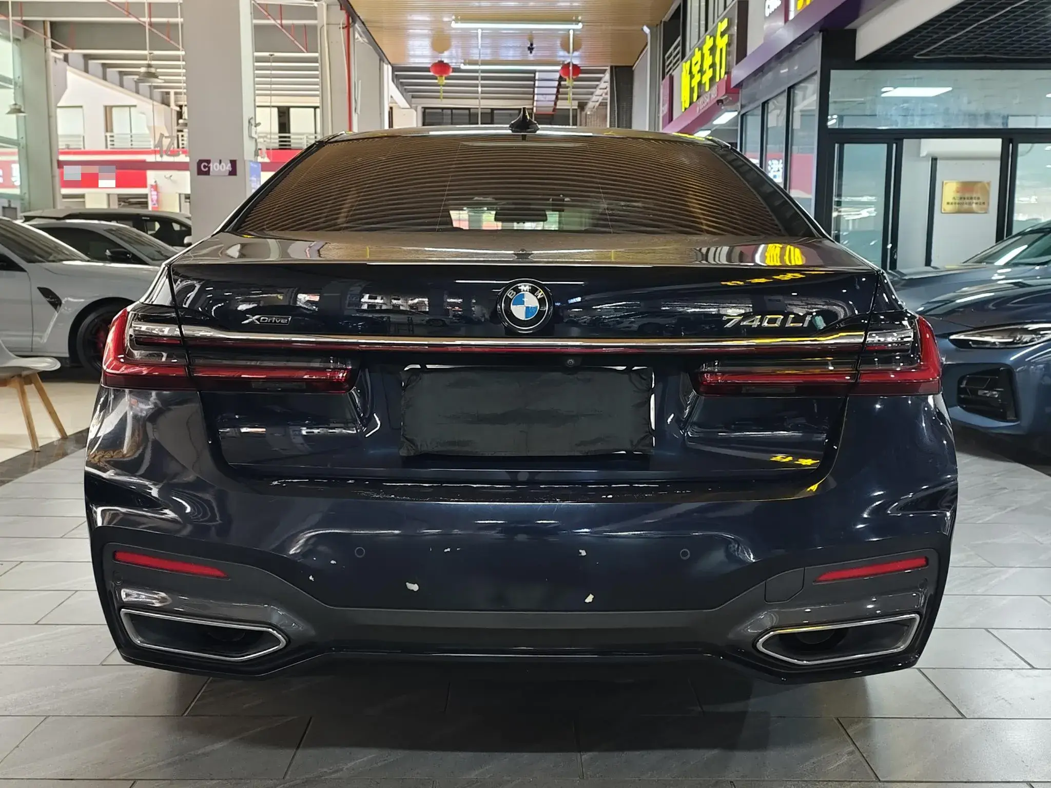 2019 BMW 7 thumbnail 4