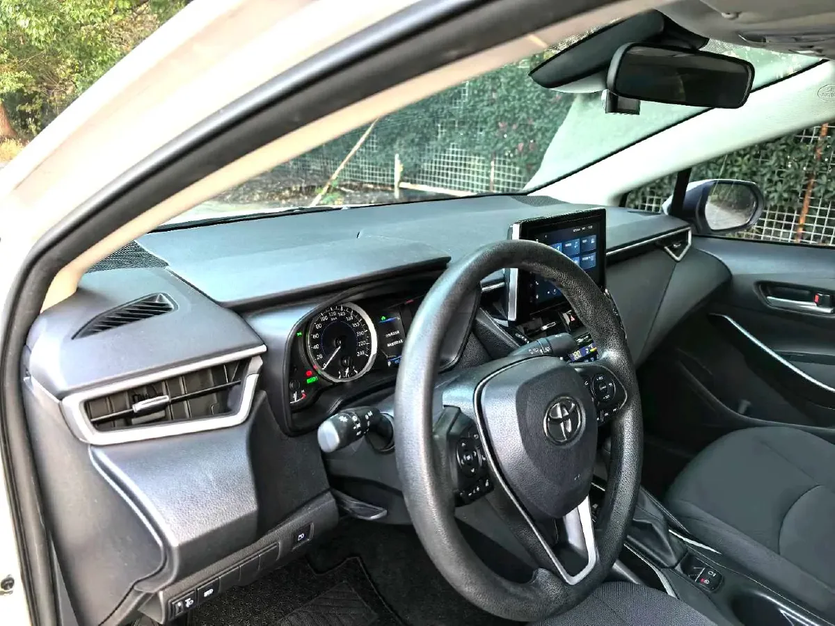 2021 Toyota Corolla 1.8L 98HP L4 E-CVT Hybrid,autocango,china used car exporter,china ev exporter,chinese used car exporter,chinese used ev exporter