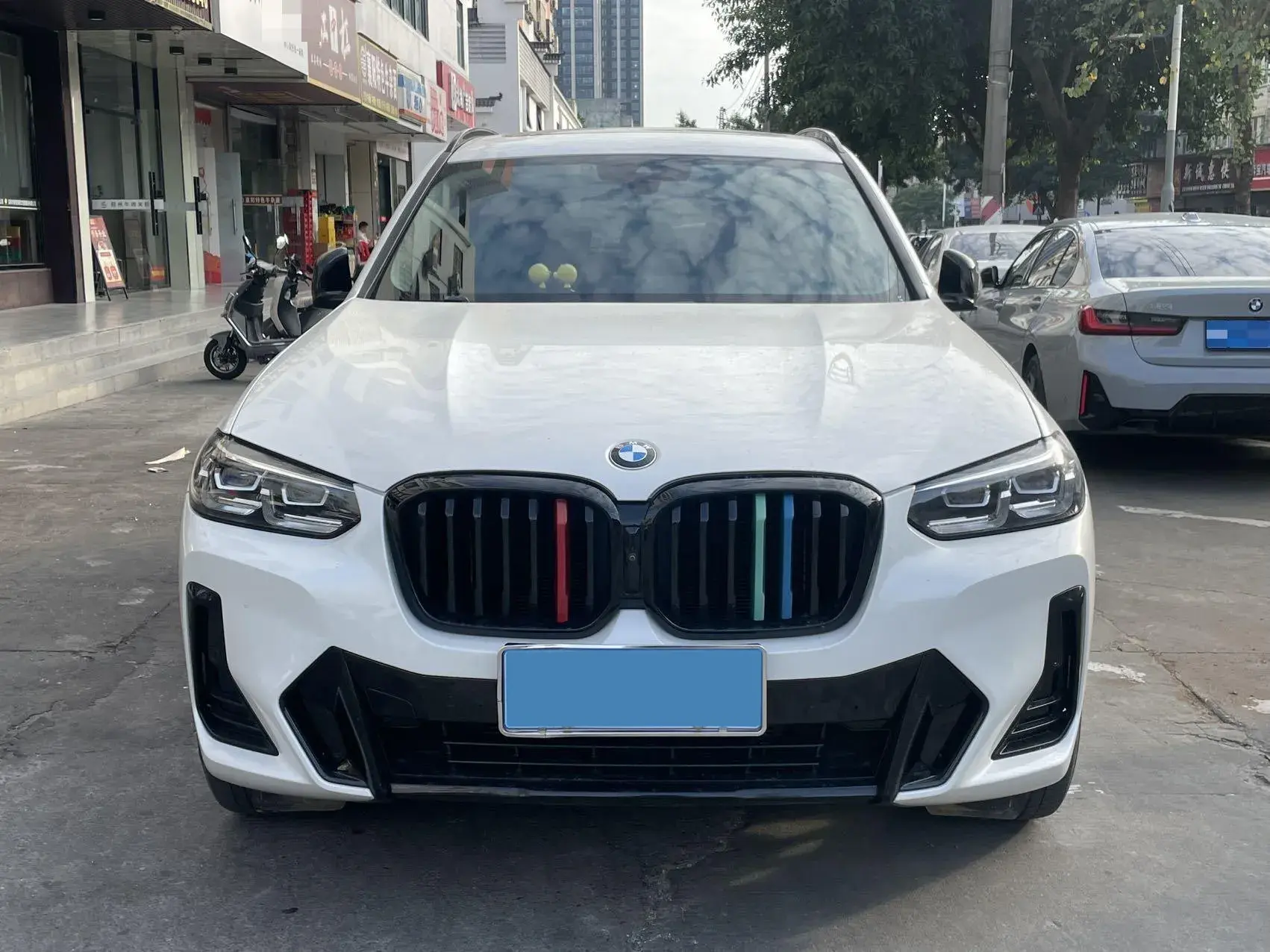 2022 BMW X3 thumbnail 2