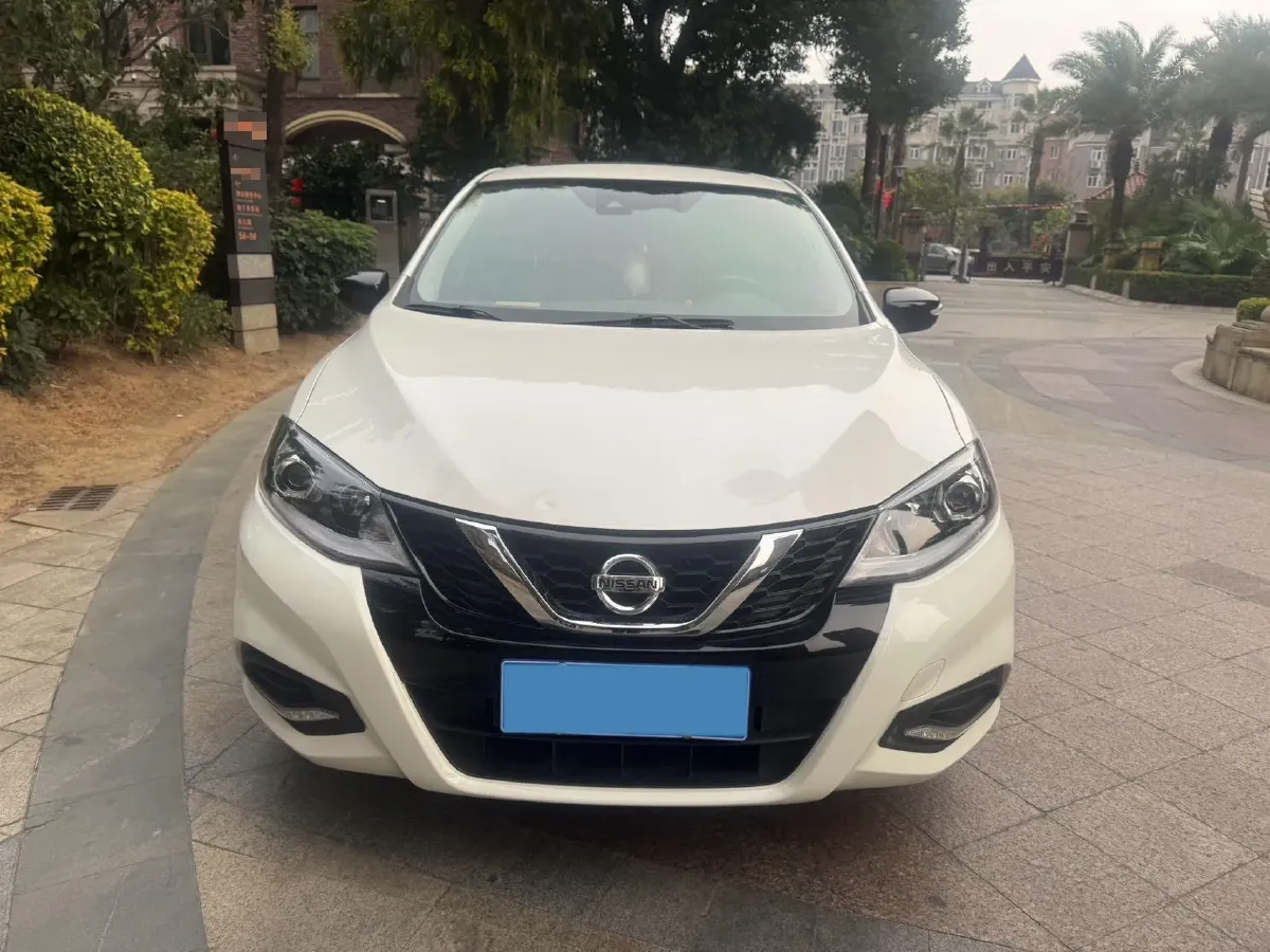 2021 Nissan Tiida 1.6L 122HP L4 CVT,autocango,china used car exporter,china ev exporter,chinese used car exporter,chinese used ev exporter