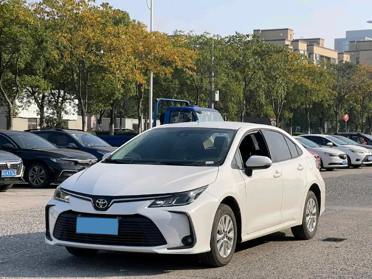 2023 Toyota Corolla 1.2T 116HP L4 CVT,autocango,china used car exporter,china ev exporter,chinese used car exporter,chinese used ev exporter