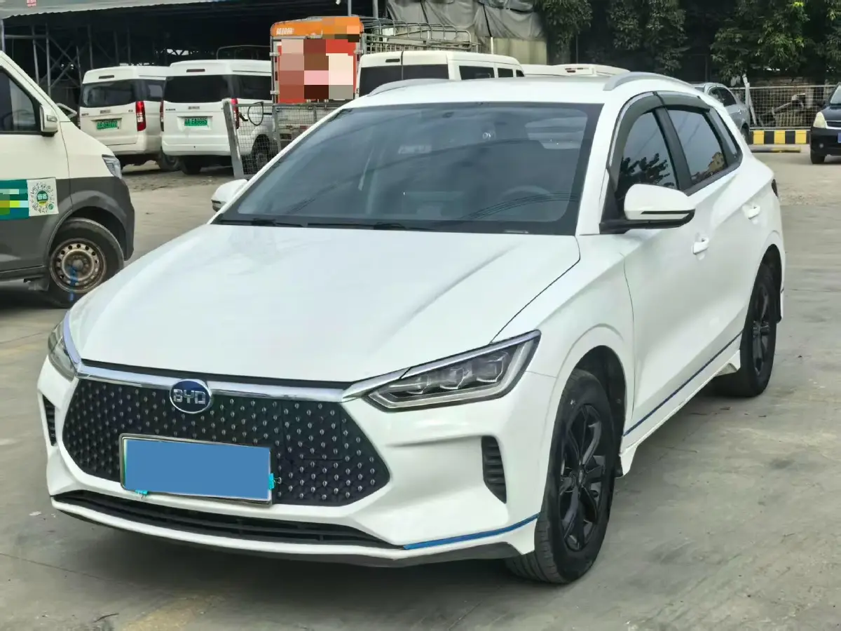 2019 BYD e2 BEV 47.3KWH