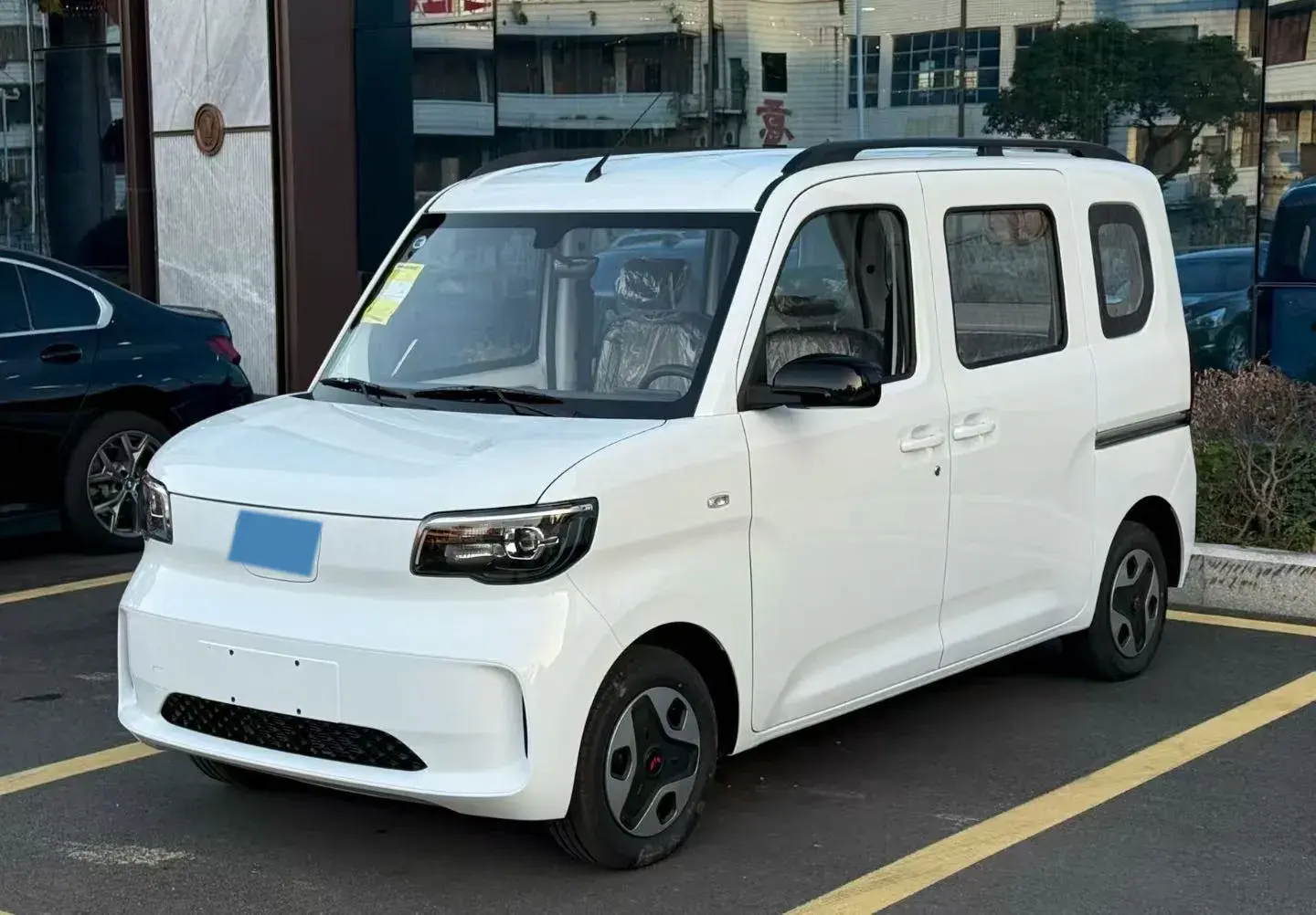 2025 WULING ZHIGUANG view 1
