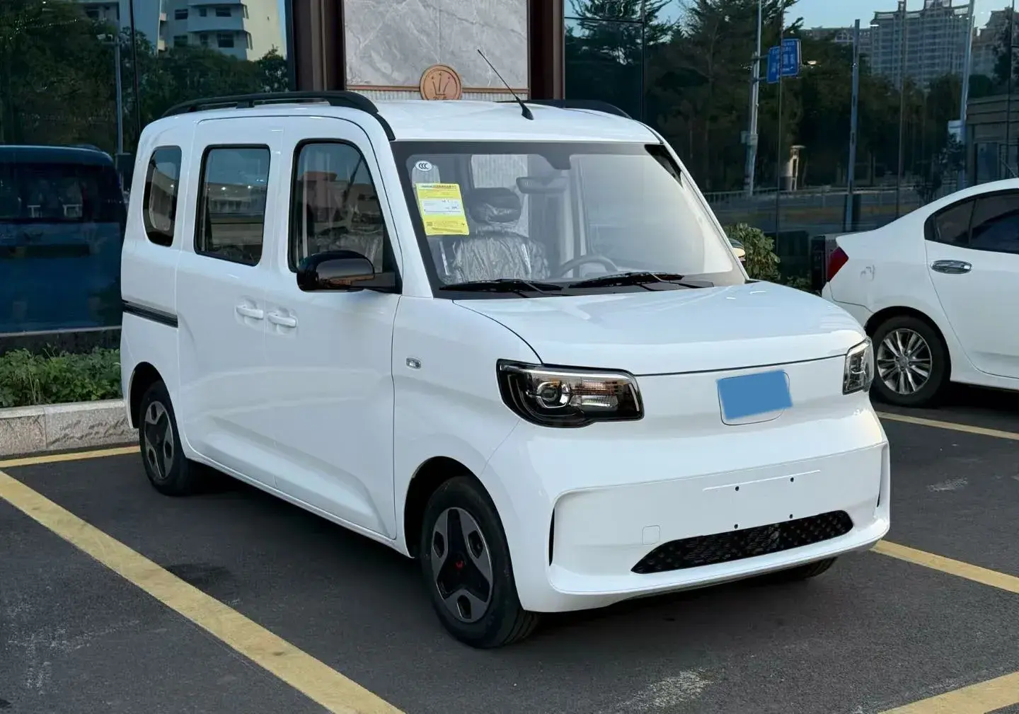 2025 WULING ZHIGUANG thumbnail 3